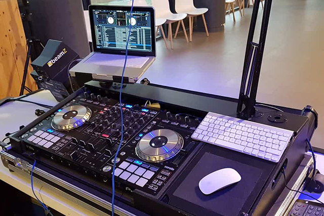 DJ Rvolutions